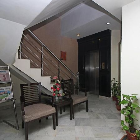 ניו דלהי Oyo 5915 Hotel Swagath מראה חיצוני תמונה