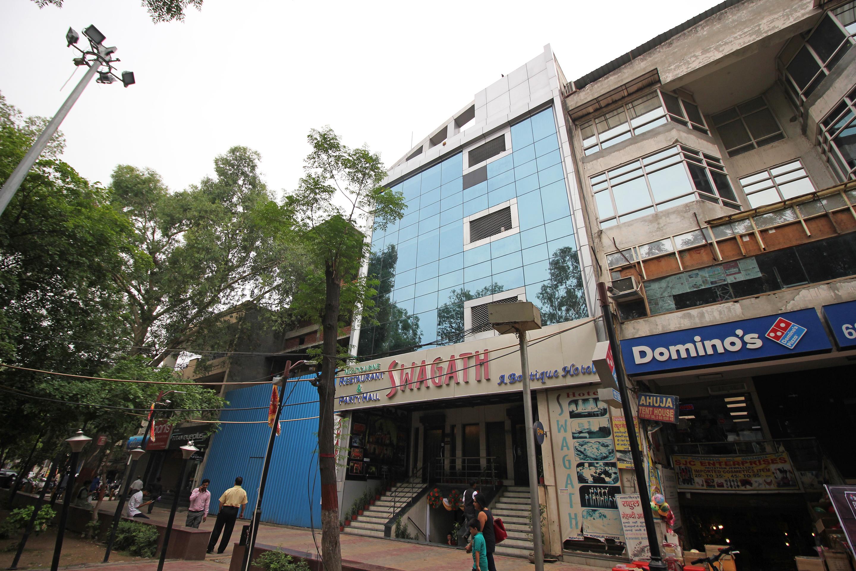ניו דלהי Oyo 5915 Hotel Swagath מראה חיצוני תמונה