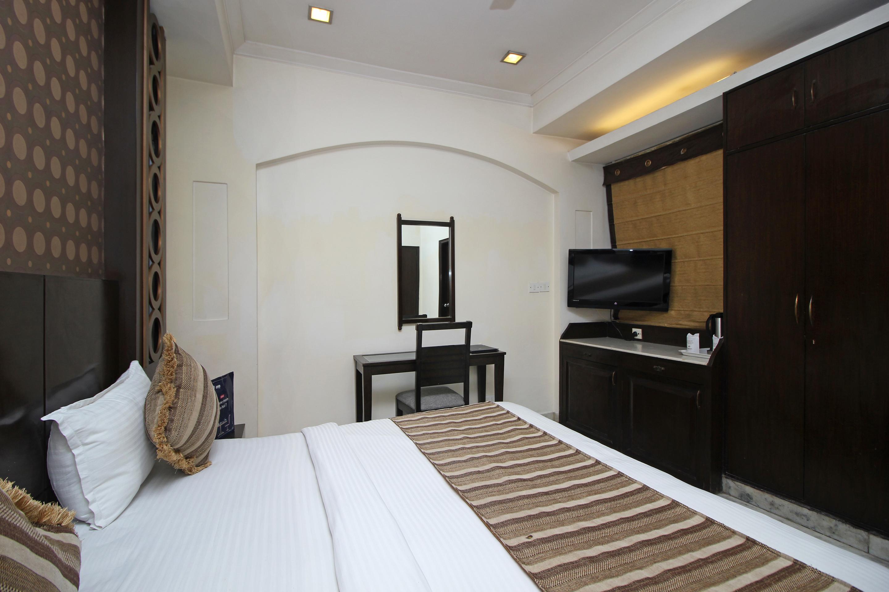 ניו דלהי Oyo 5915 Hotel Swagath מראה חיצוני תמונה